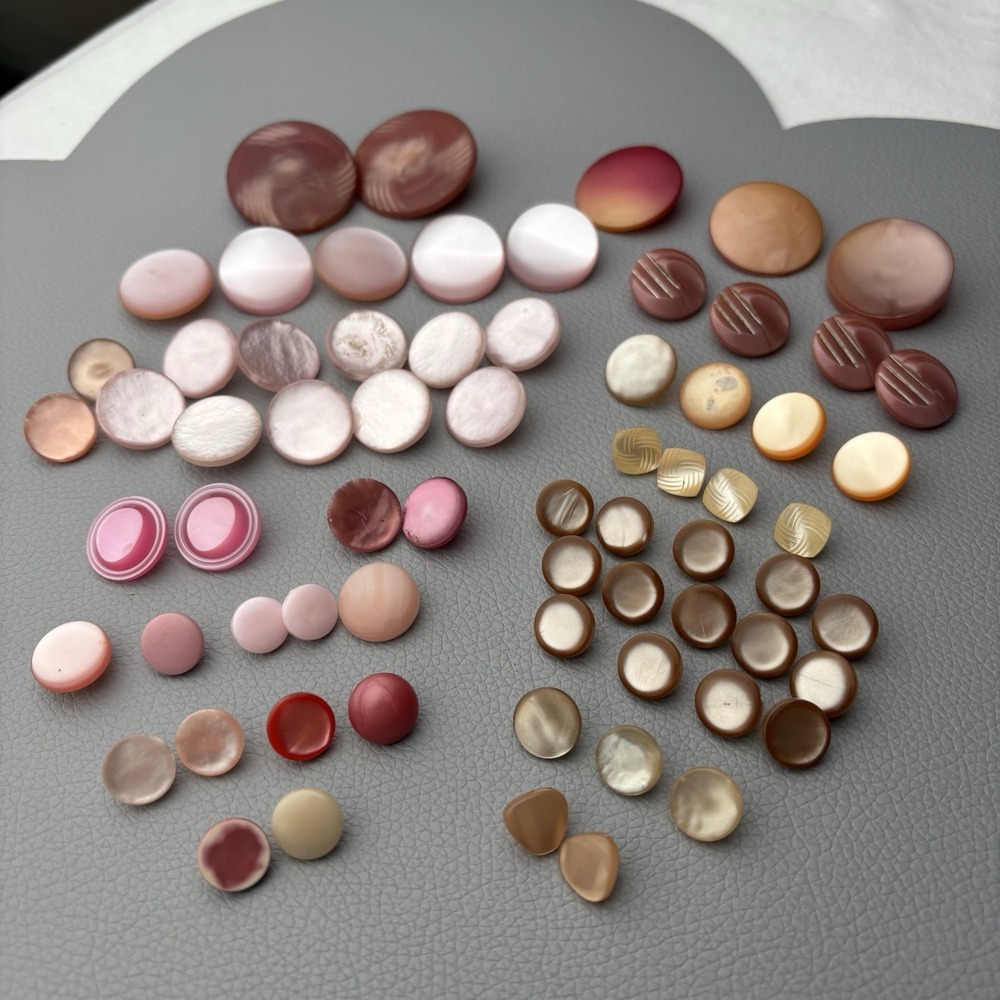 Vintage pink & peach Shank button lot ~ 60+  shell & plastic Mix ~ Round‎ Square